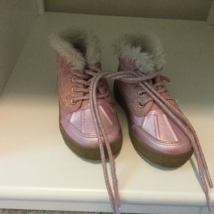 Osh Kosh Size 7 Toddler boots